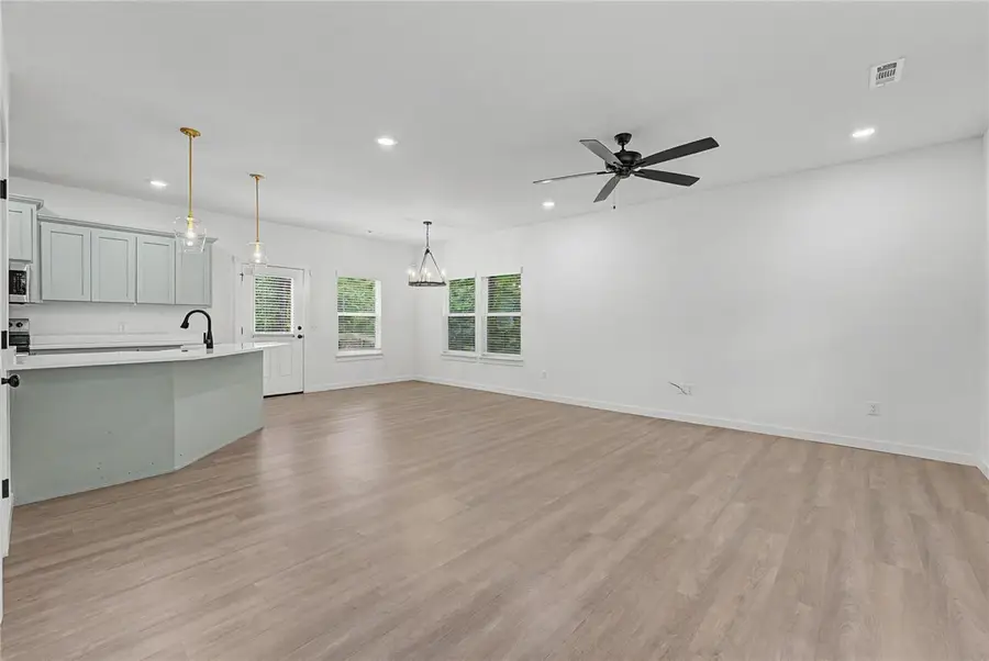 3 Runnymede Circle, Bella Vista, AR 72715 - #2