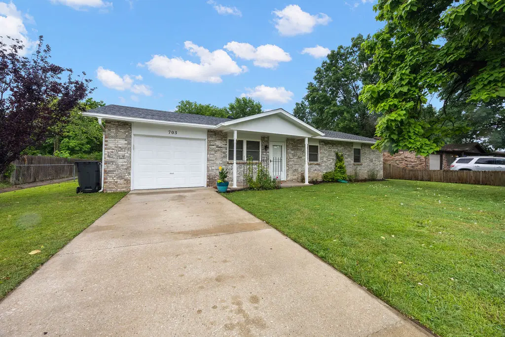 703 Thomas Boulevard, Springdale, AR 72762 - #1