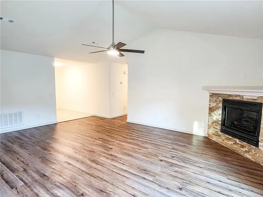 711 Applegate Lane, Lincoln, AR 72744 - #3