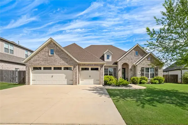 1502 Ridgewood Avenue, Lowell, AR 72745