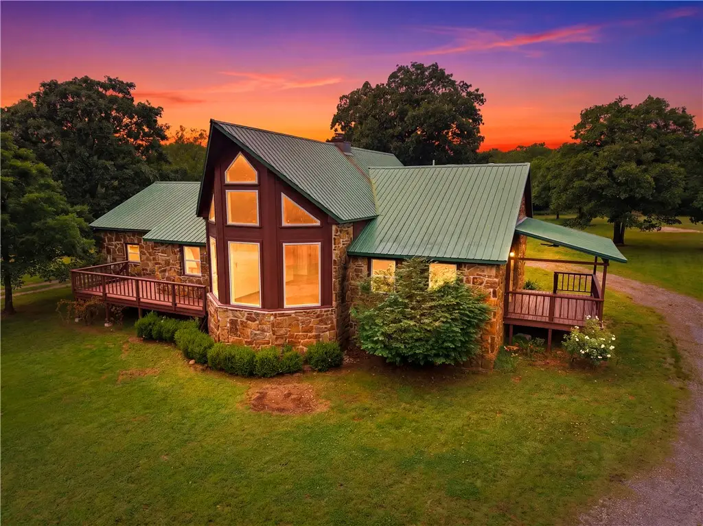 18184 Levi Mountain Road, South Cherokee, OK 74451 - #1