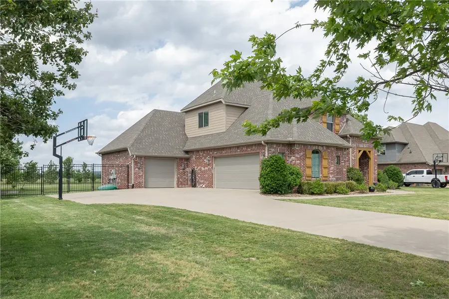 2520 Brookwater Lane, Fayetteville, AR 72703 - #3
