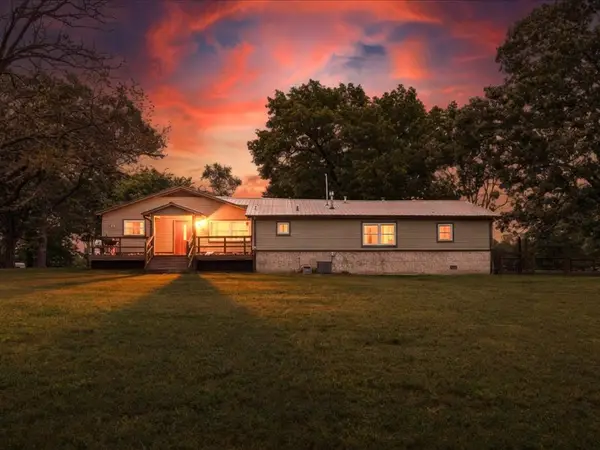 15550 102 Highway, Decatur, AR 72722