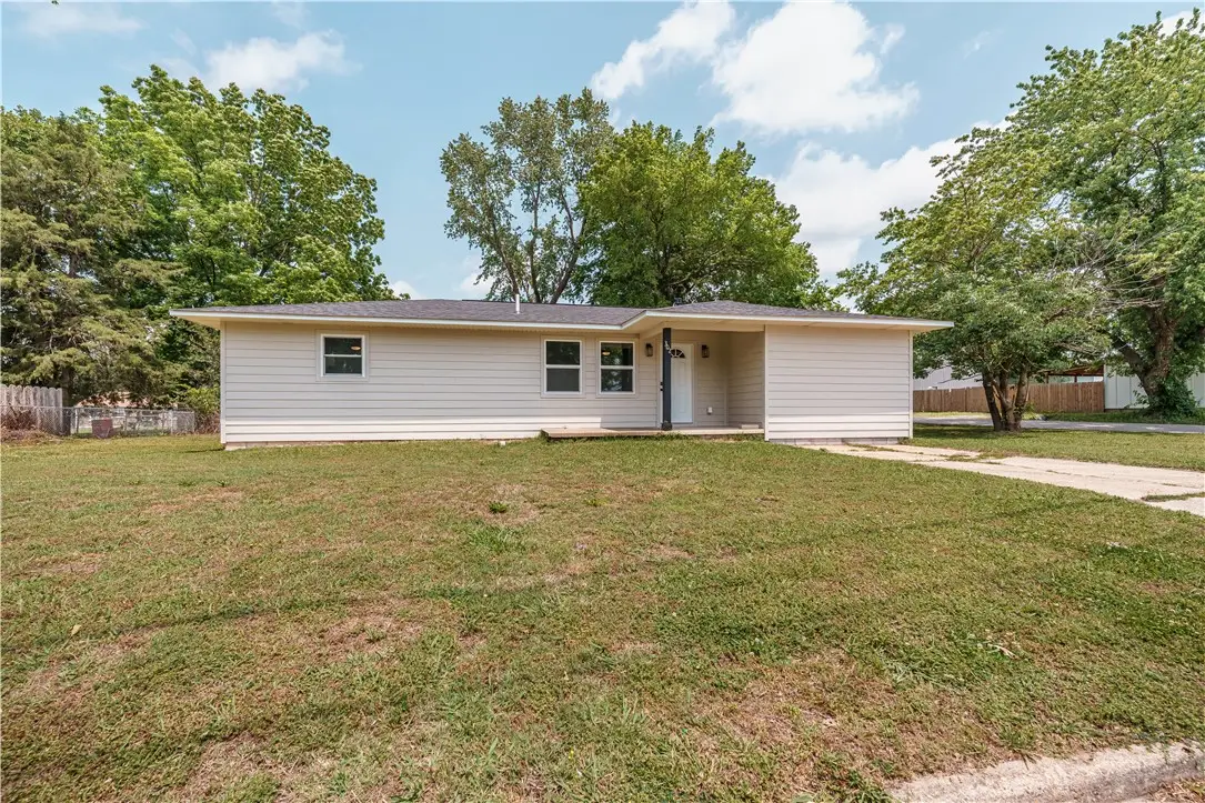 302 6th Street, Green Forest, AR 72638 - #1