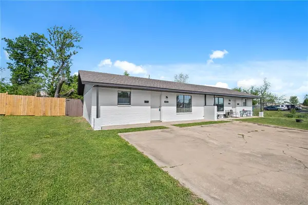 1011 & 1009 W Cypress Street, Rogers, AR 72756