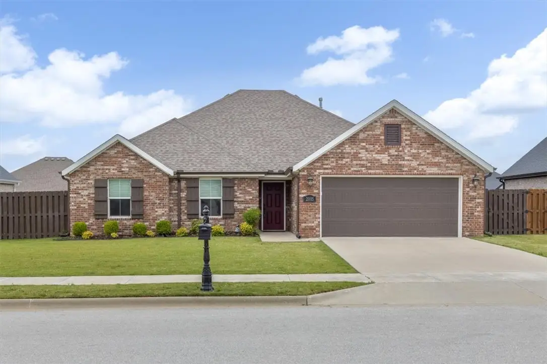 2005 W Chandler Avenue, Rogers, AR 72758 - #1