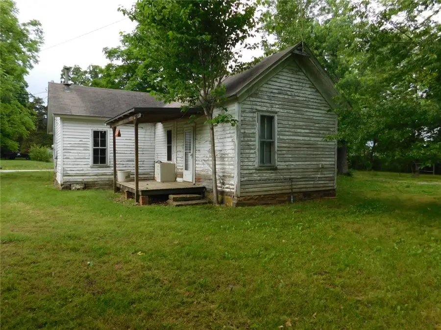 5060 E Huntsville Road, Fayetteville, AR 72701 - #3