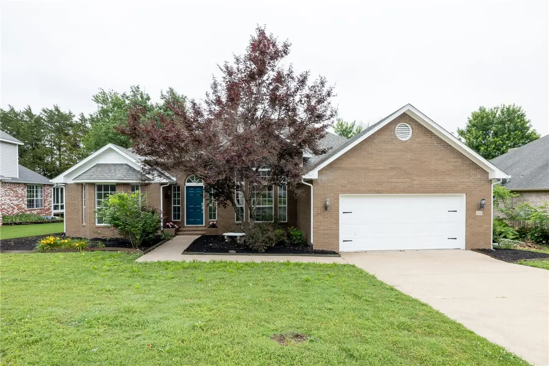1760 N Glenbrook Place, Fayetteville, AR 72701 - #1