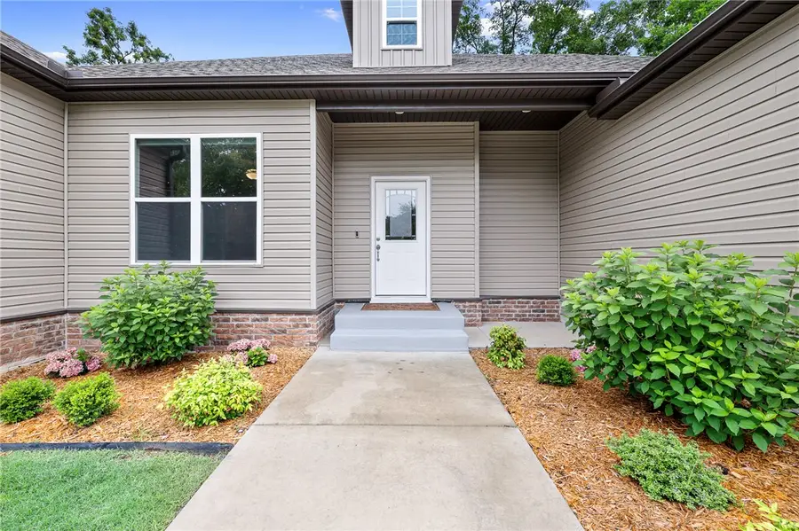 17 Worth Place, Bella Vista, AR 72715 - #2