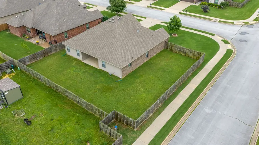 7478 Bellgrove Avenue, Springdale, AR 72762 - #3