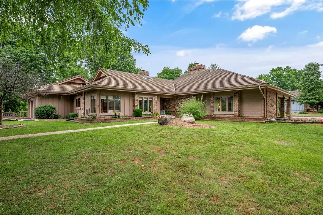 55 Dogwood Drive, Bella Vista, AR 72715 - #1