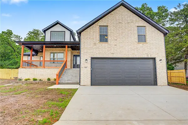 816 W Foothills Drive, Greenland, AR 72701