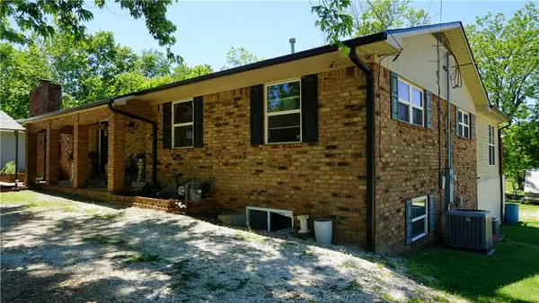211 Short Avenue, Lincoln, AR 72744