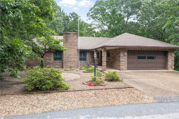 3 Islay Circle, Bella Vista, AR 72715