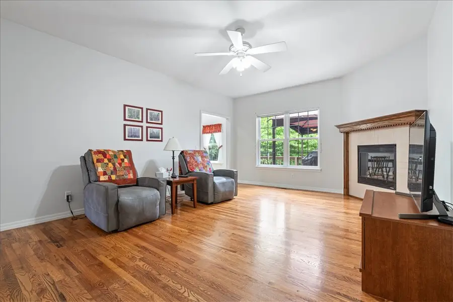 33 Mansfield Drive, Bella Vista, AR 72714 - #3