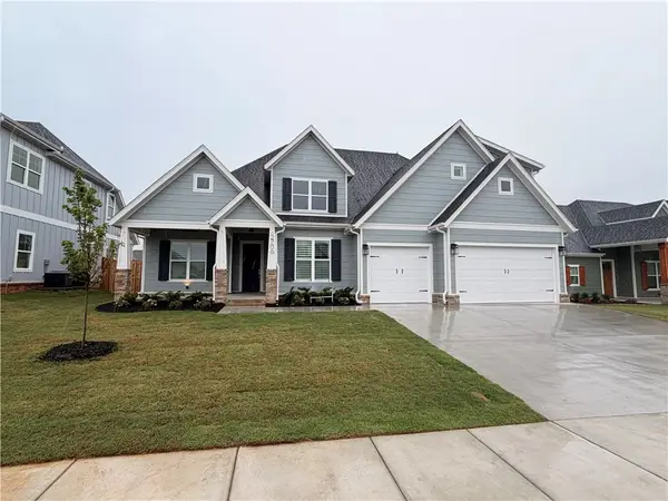 2706 Lunar Avenue, Lowell, AR 72745