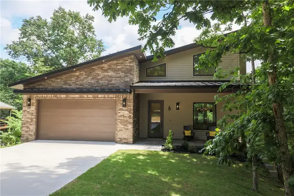 6 Bloxham Lane, Bella Vista, AR 72715