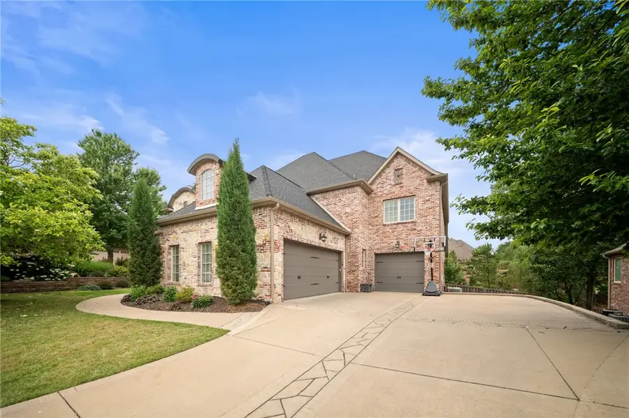 1615 NE Chapel Hill Drive, Bentonville, AR 72712 - #2