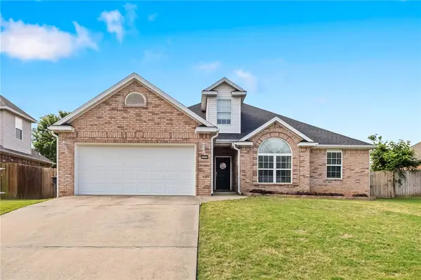 3099 Eagle Crest Circle, Springdale, AR 72762