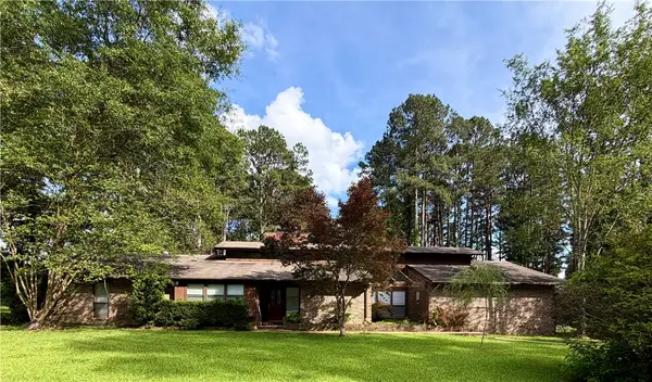 1765 Hollyhill Drive, Camden, AR 72701