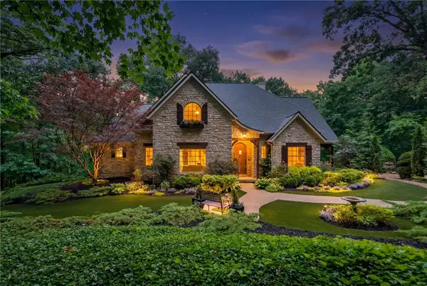 53 Wildcat Lane, Eureka Springs, AR 72631