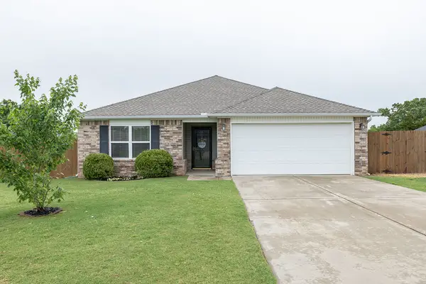 15084 White Fawn Drive, Garfield, AR 72732