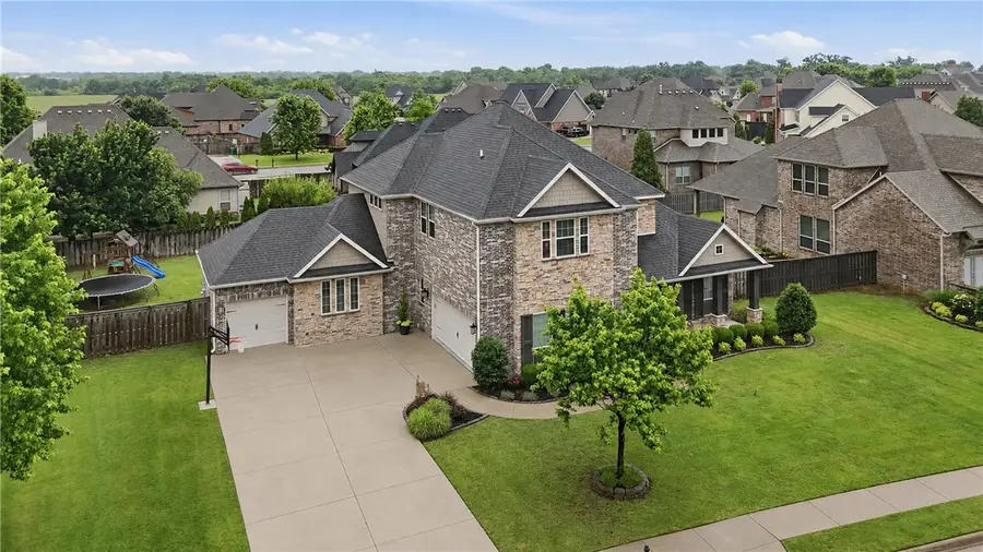 6107 28th Street, Rogers, AR 72758 - #3