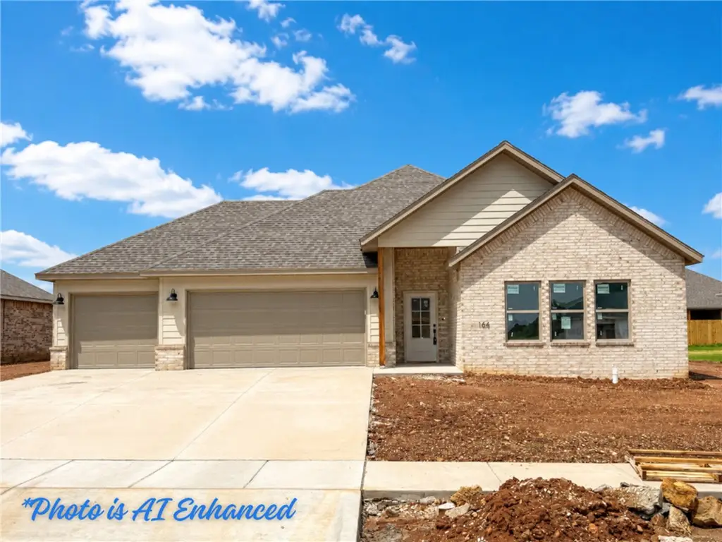 197 W Gilpin Street, Farmington, AR 72730 - #1