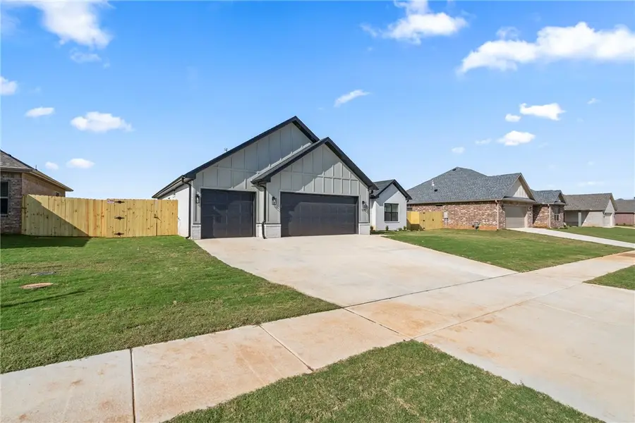 165 N Box Turtle Avenue, Farmington, AR 72730 - #3