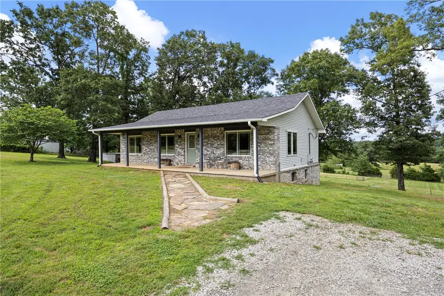 2072 Rockhouse Road, Davis, AR 72013 - #3