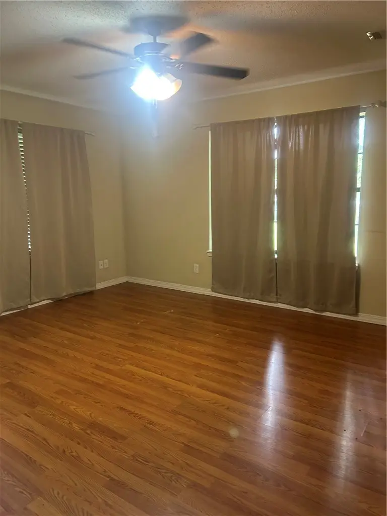 409 W 15th Street, Russellville, AR 72801 - #3
