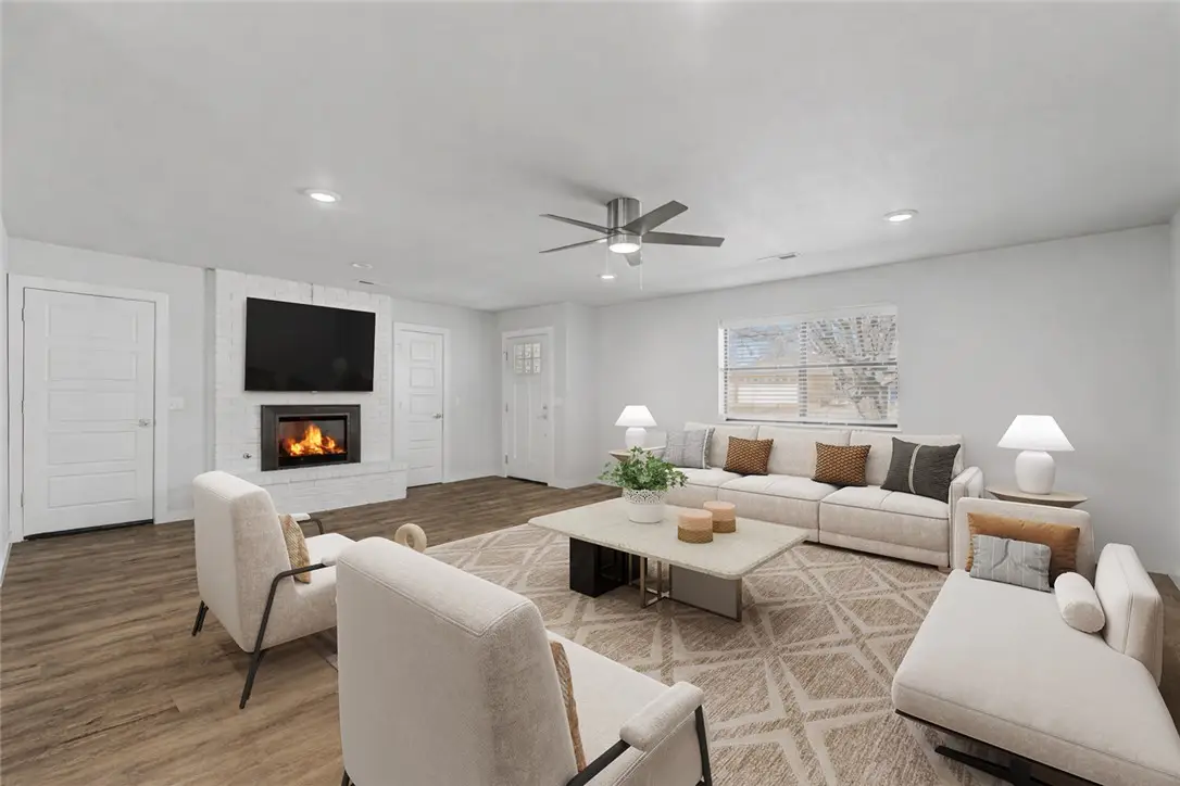 1906 SE Taylor Street, Bentonville, AR 72712 - #1
