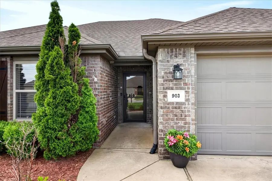 903 SW Mulberry Street, Gravette, AR 72736 - #3