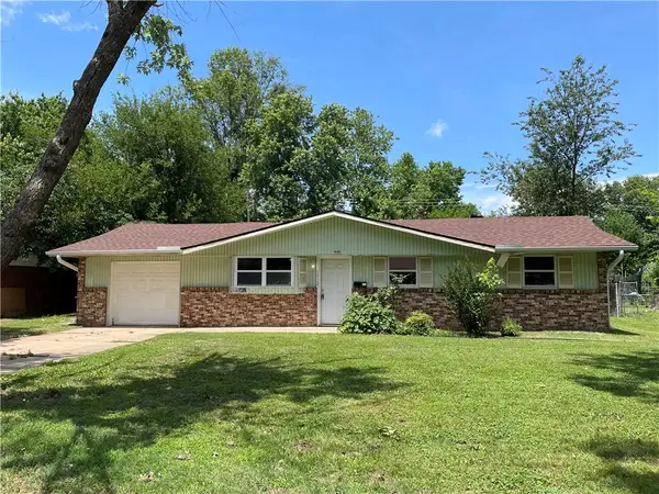 1912 Patti Avenue, Springdale, AR 72762