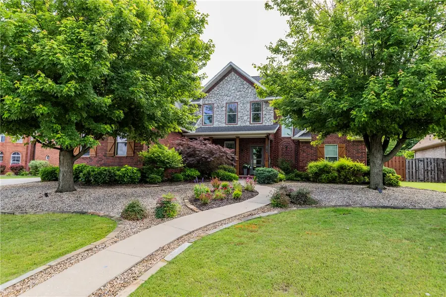 200 NW Yukon Trail, Bentonville, AR 72712 - #2