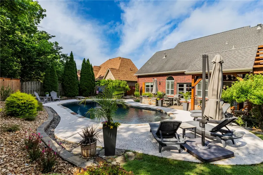 200 NW Yukon Trail, Bentonville, AR 72712 - #3