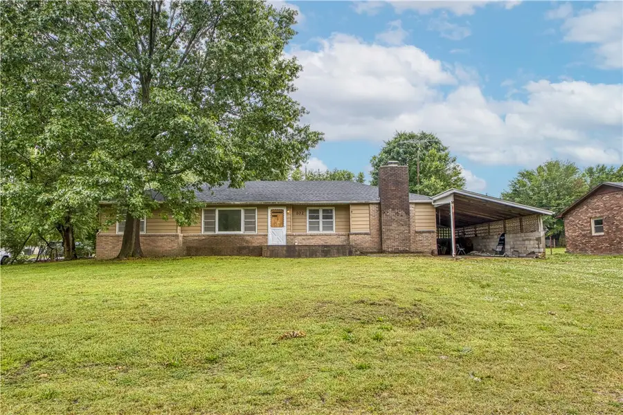 102 W Garner Street, Goodman, MO 64843 - #2