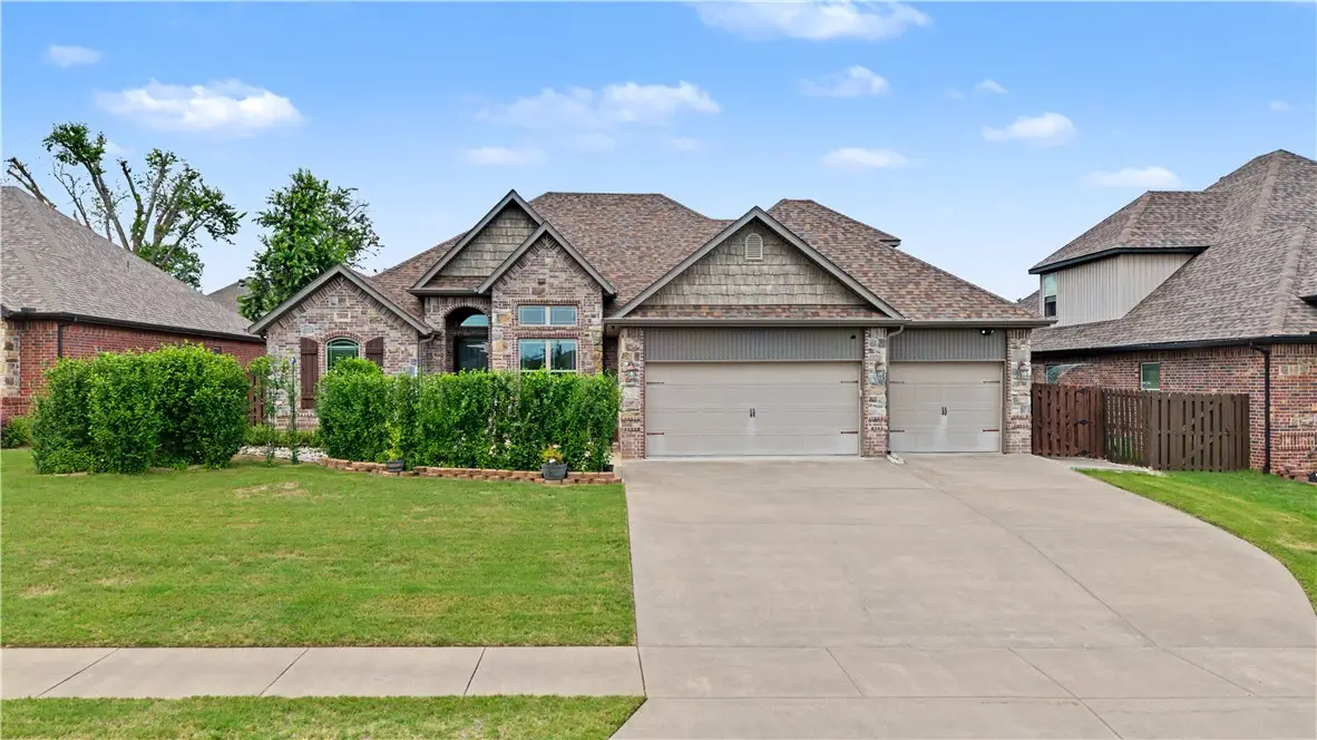 1805 NE Frost Drive, Bentonville, AR 72712 - #1