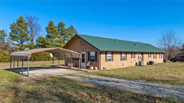 15743 Easterling Road #15729-15731 & 15735-15837, Pea Ridge, AR 72751