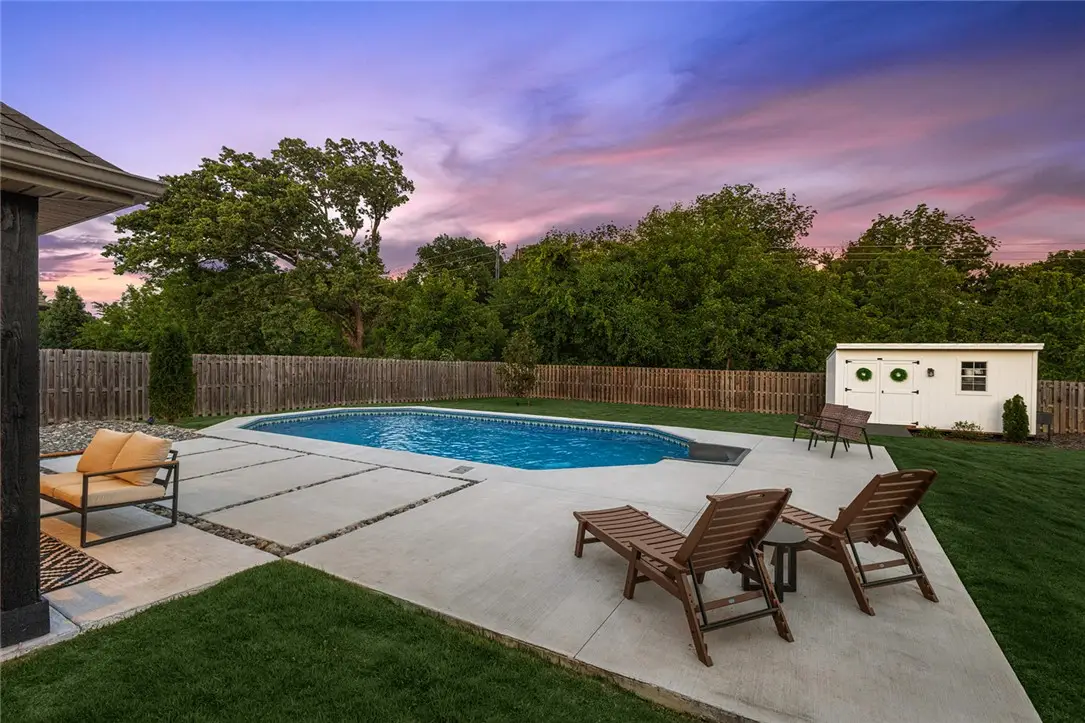 1081 Quail Hollow Drive, Bentonville, AR 72713 - #1