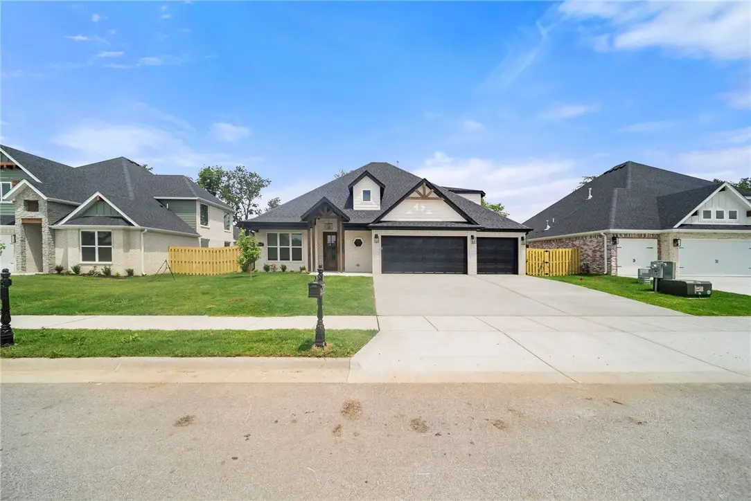 1330 Josephine Drive, Centerton, AR 72719 - #1