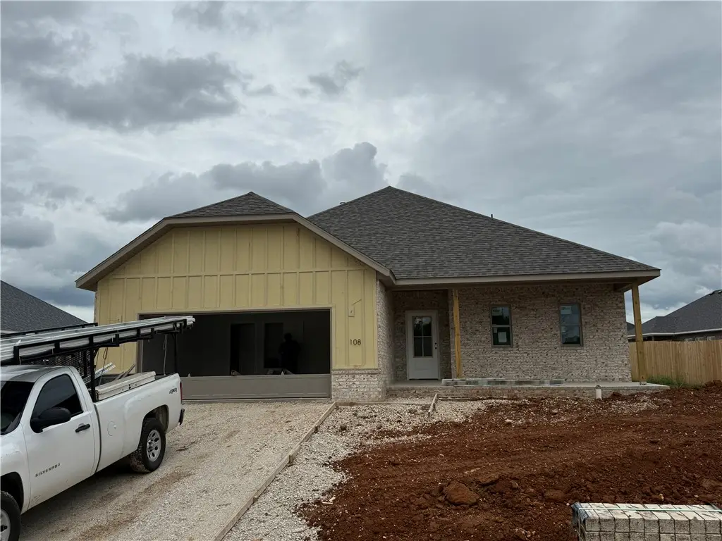 108 W Pitts Street, Farmington, AR 72730 - #1