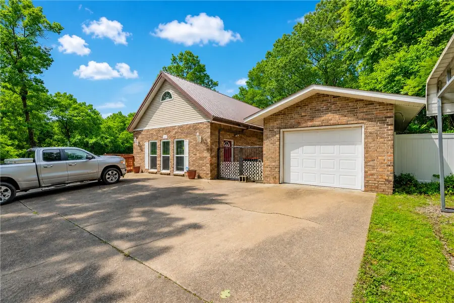 185 Glenwood Circle, Cassville, MO 65625 - #2