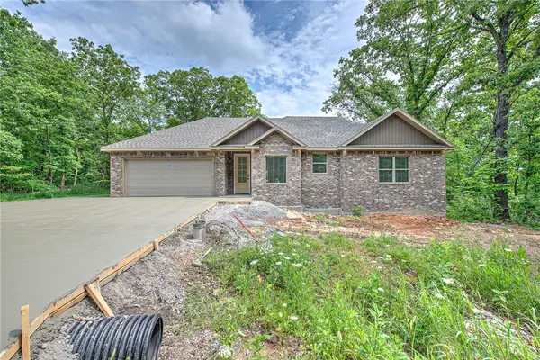 3 Kings Lynn Lane, Bella Vista, AR 72715