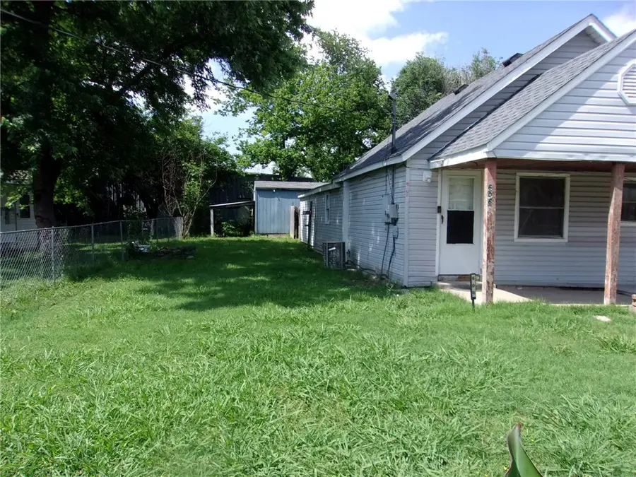 606 Huckleberry Lane, Springdale, AR 72764 - #2
