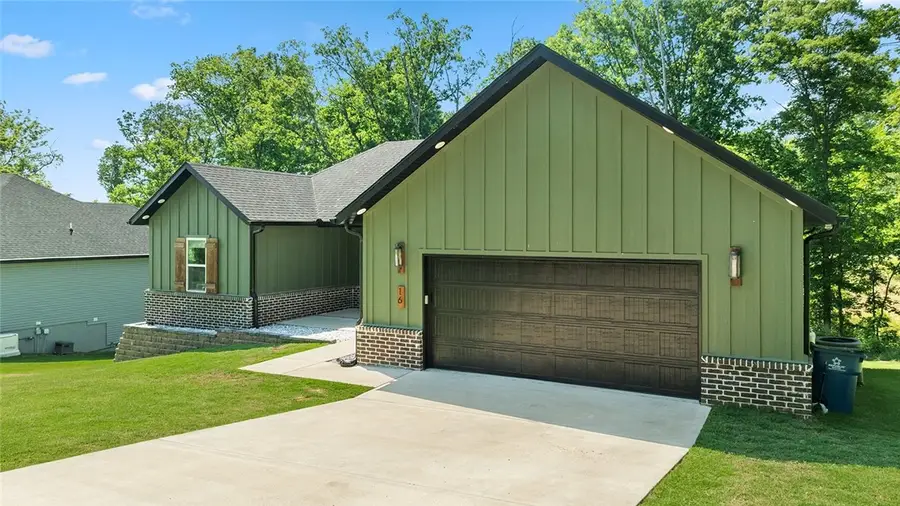 16 Overton Drive, Bella Vista, AR 72714 - #3