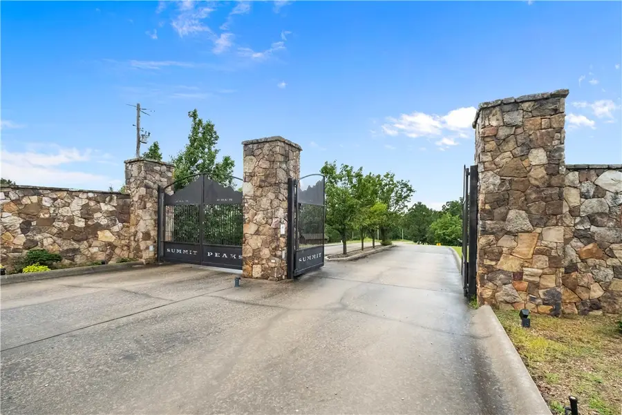 220 Aspen, Eureka Springs, AR 72632 - #3