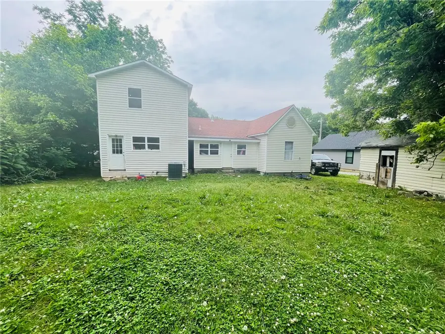 309 Douglas Street, Berryville, AR 72616 - #2