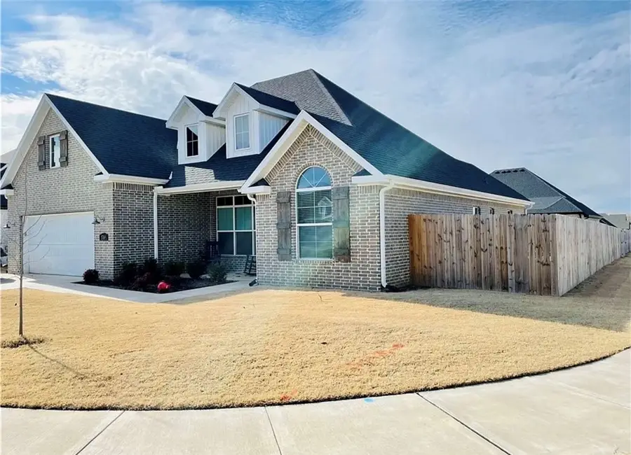5769 W Cane Hill Drive, Fayetteville, AR 72704 - #2