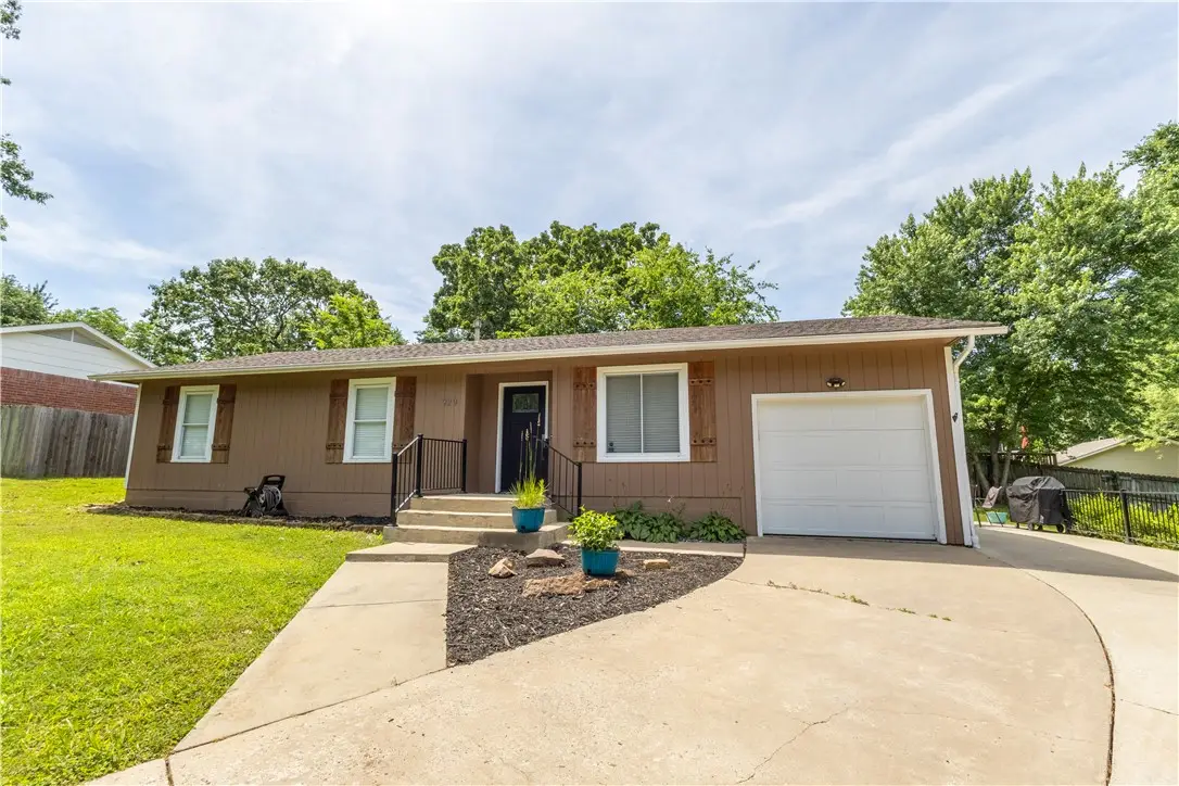 929 Eden Circle, Fayetteville, AR 72701 - #1